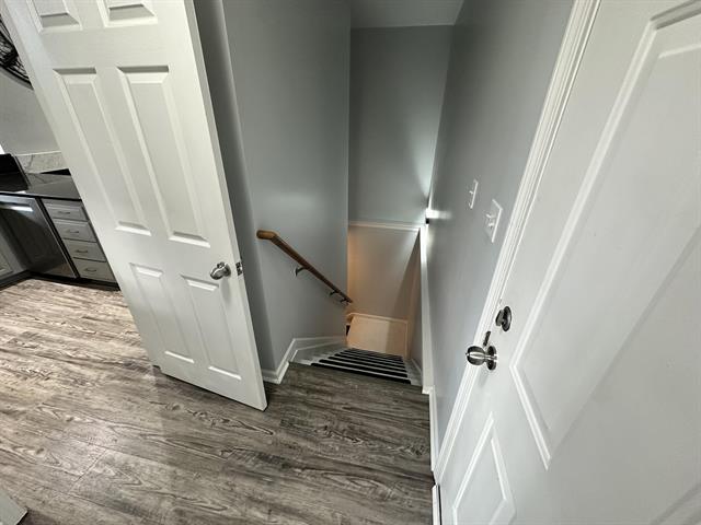 Builiding view thirty three for 920 Covington, Marysville, MI. 48040