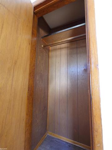 Builiding view fifteen for 5054 Gratiot, Saint Clair, MI. 48079