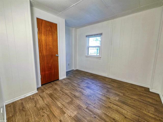 Builiding view fourteen for 5054 Gratiot, Saint Clair, MI. 48079