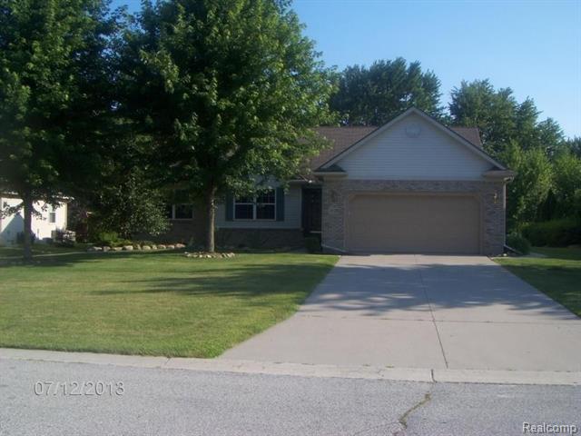 front view for 2125 S Delano, Saint Clair, Mi. 48079