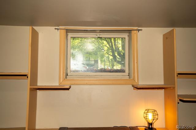 Builiding view forty nine for 515 Jay, Saint Clair, MI. 48079