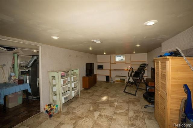 Builiding view forty seven for 515 Jay, Saint Clair, MI. 48079