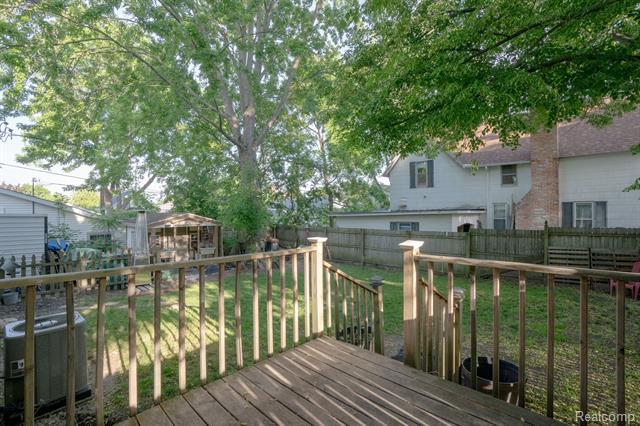 Builiding view thirteen for 515 Jay, Saint Clair, MI. 48079
