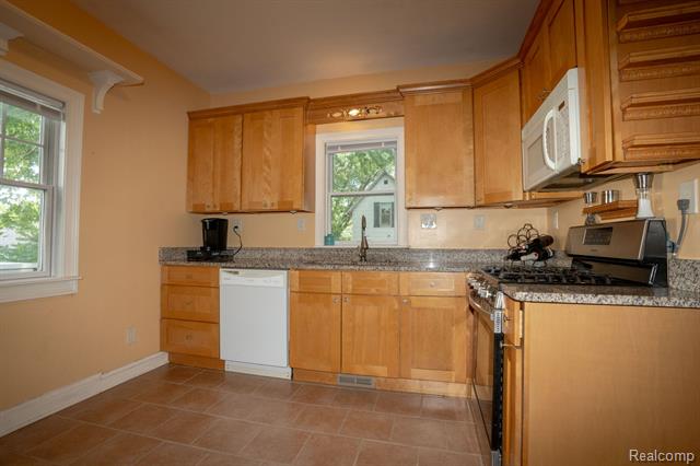 Builiding view thirty one for 515 Jay, Saint Clair, MI. 48079