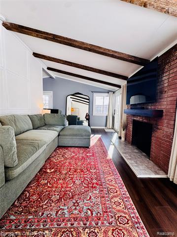 Builiding view five for 1066 Virginia, Marysville, MI. 48040