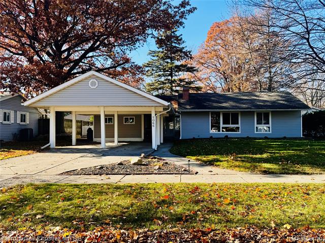 Builiding view twenty eight for 1066 Virginia, Marysville, MI. 48040