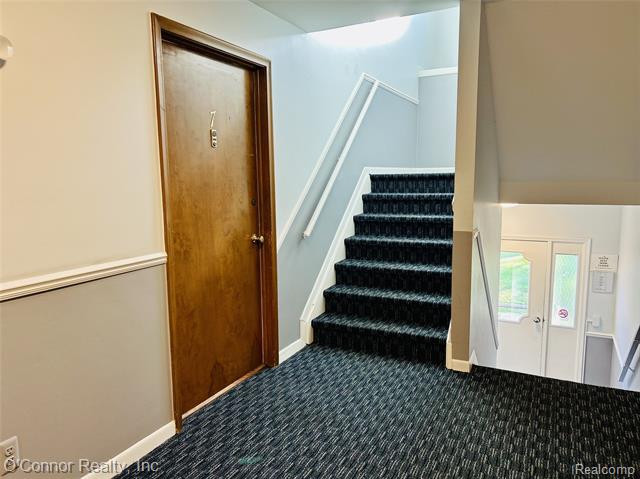 Builiding view nine for 1637 S Riverside, Saint Clair, MI. 48079