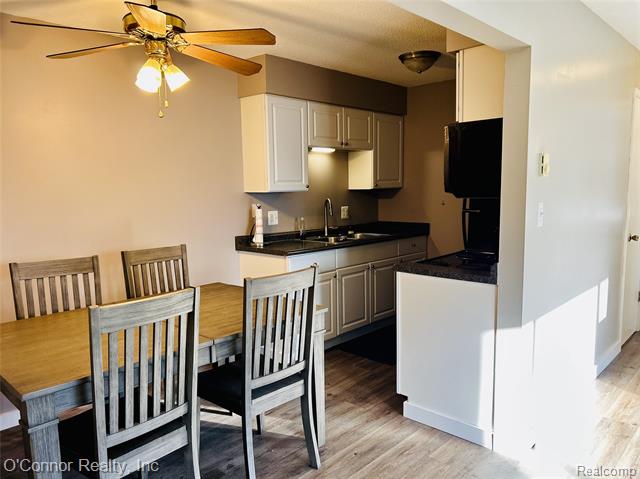 Builiding view three for 1637 S Riverside, Saint Clair, MI. 48079