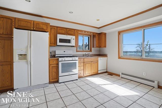 Builiding view eleven for 1350 Oakland, Saint Clair, MI. 48079