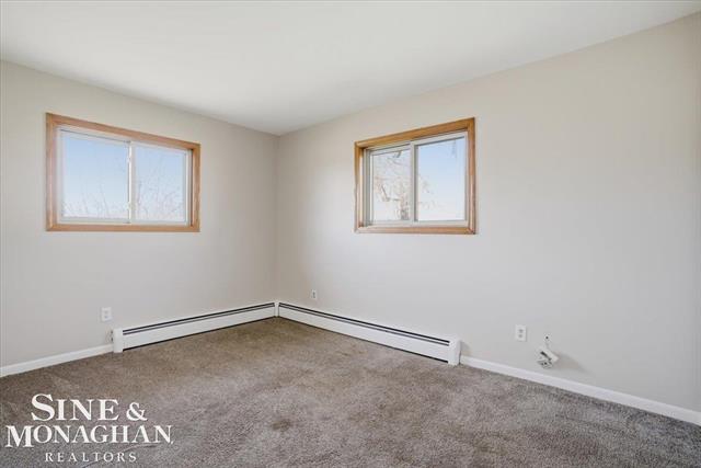 Builiding view sixteen for 1350 Oakland, Saint Clair, MI. 48079