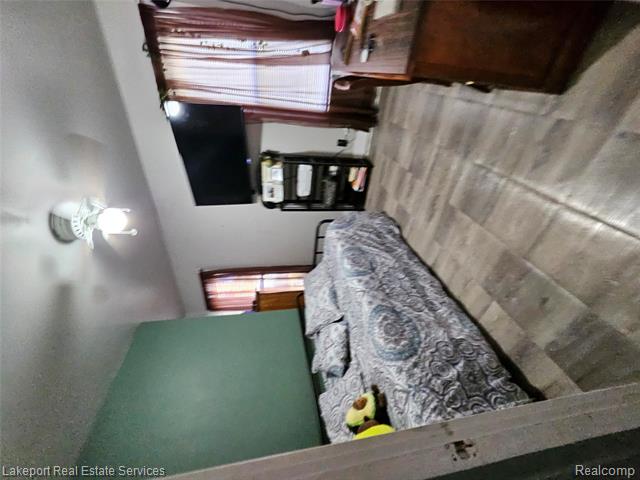 Builiding view four for 814 James, Marysville, MI. 48040