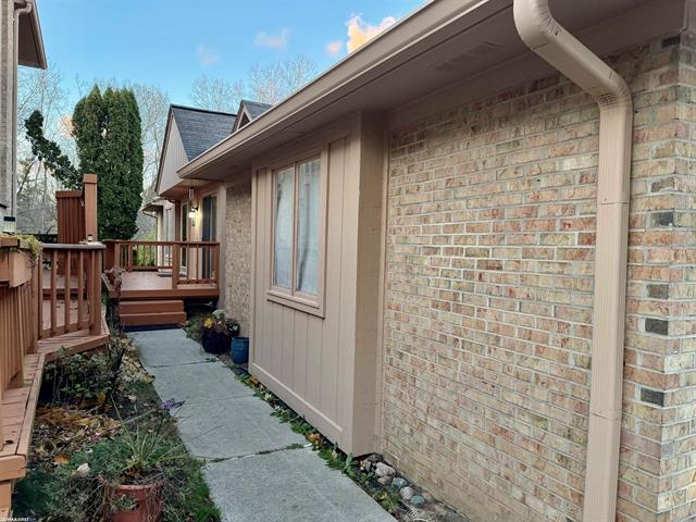 Builiding view seven for 22200 River Ridge, Farmington, MI. 48335