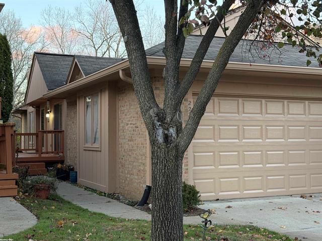 Builiding view six for 22200 River Ridge, Farmington, MI. 48335