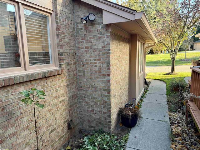 Builiding view sixty two for 22200 River Ridge, Farmington, MI. 48335