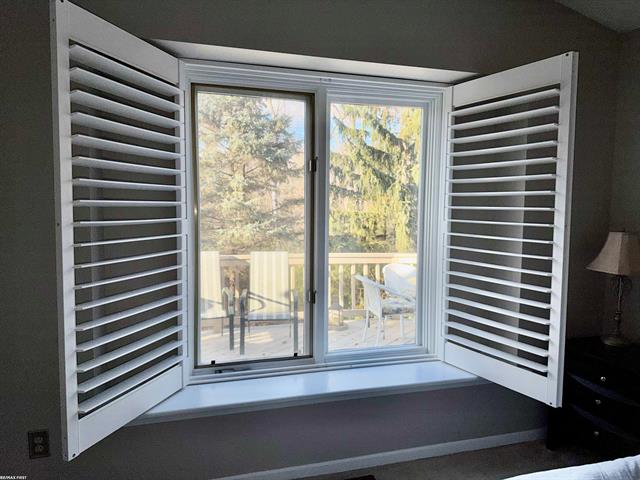 Builiding view thirty three for 22200 River Ridge, Farmington, MI. 48335