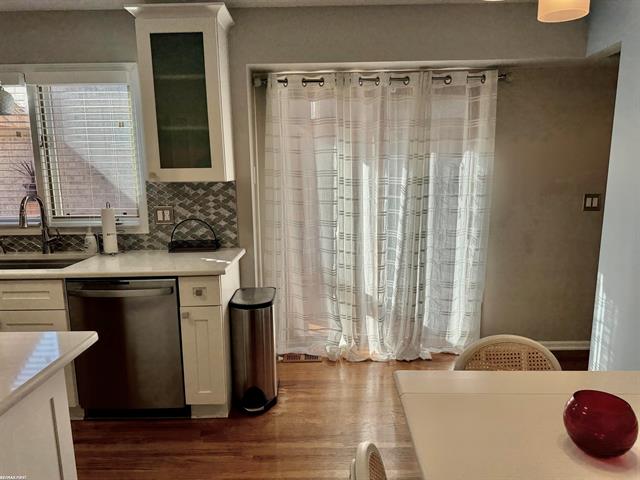 Builiding view twelve for 22200 River Ridge, Farmington, MI. 48335