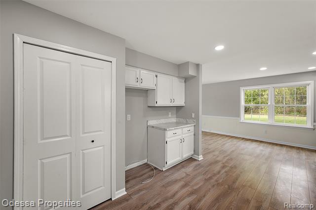 Builiding view eight for 1442 Riley Center, Memphis, MI. 48041