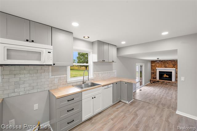 Builiding view thirteen for 1442 Riley Center, Memphis, MI. 48041