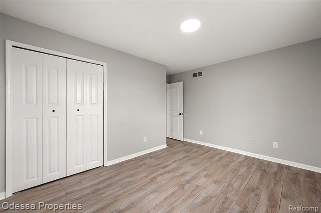 Builiding view thirty nine for 1442 Riley Center, Memphis, MI. 48041