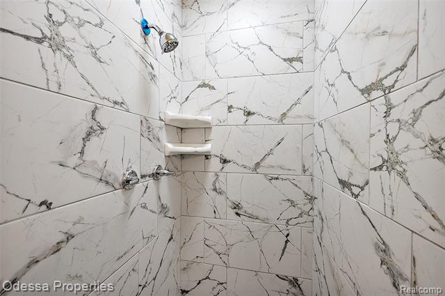 Builiding view twenty eight for 1442 Riley Center, Memphis, MI. 48041