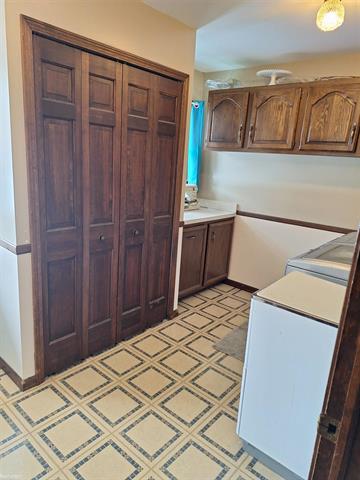 Builiding view twenty nine for 1619 Burns, Smiths Creek, MI. 48074