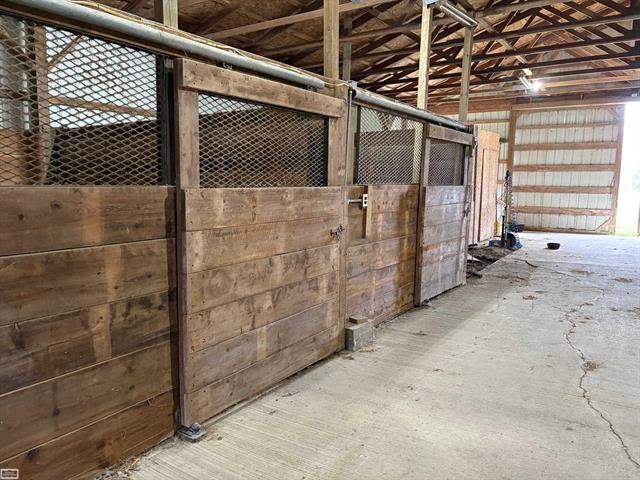 Builiding view thirty for 11377 Hill, Memphis, MI. 48041