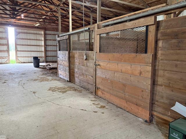 Builiding view twenty nine for 11377 Hill, Memphis, MI. 48041