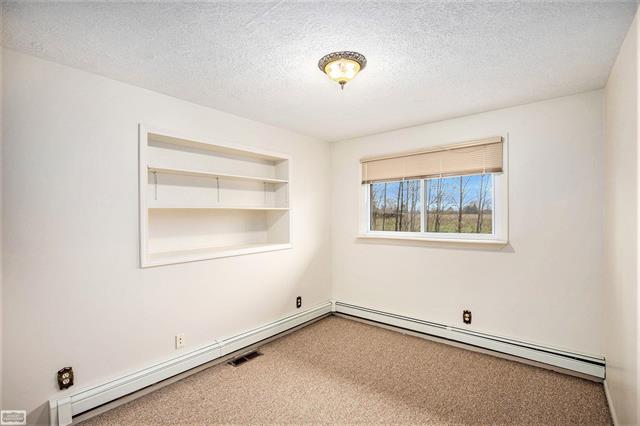 Builiding view twenty one for 11377 Hill, Memphis, MI. 48041