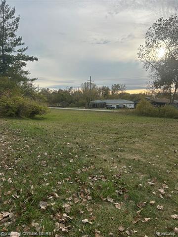 Builiding view four for 3369 Dove, Port Huron, MI. 48060