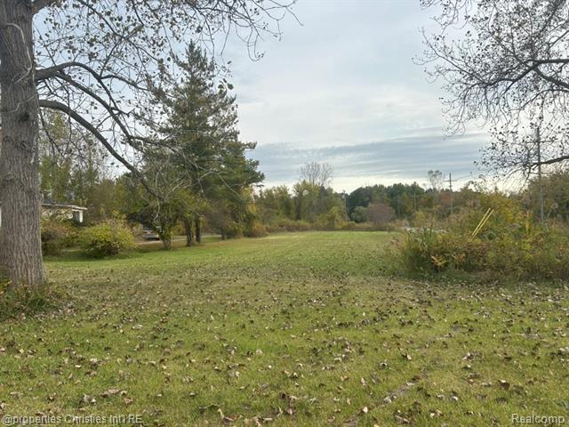 Builiding view three for 3369 Dove, Port Huron, MI. 48060