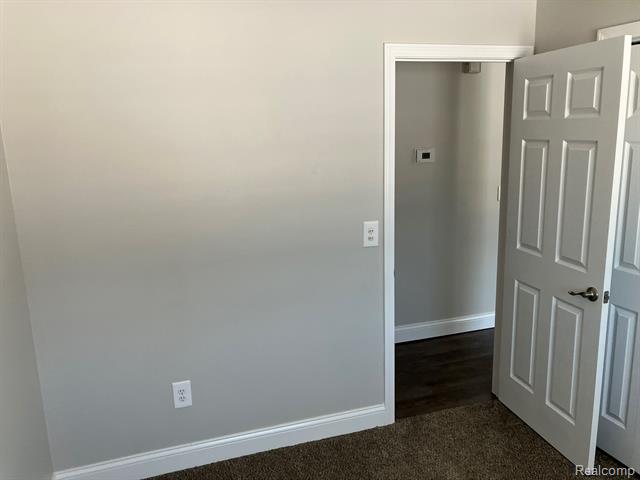 Builiding view thirty for 1604 Allen, Smiths Creek, MI. 48074