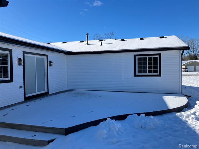 Builiding view three for 1604 Allen, Smiths Creek, MI. 48074