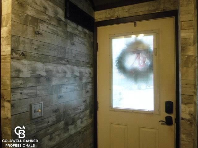 Builiding view six for 13864 Hough, Allenton, MI. 48002