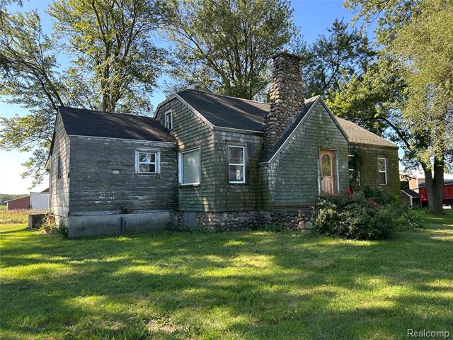 Builiding view twenty four for 16465 Almont, Allenton, MI. 48002