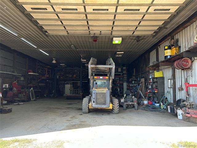 Builiding view two for 16465 Almont, Allenton, MI. 48002