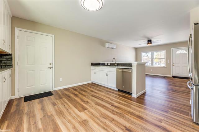 Builiding view eight for 110 Botsford, Port Huron, MI. 48060