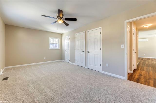 Builiding view eighteen for 110 Botsford, Port Huron, MI. 48060