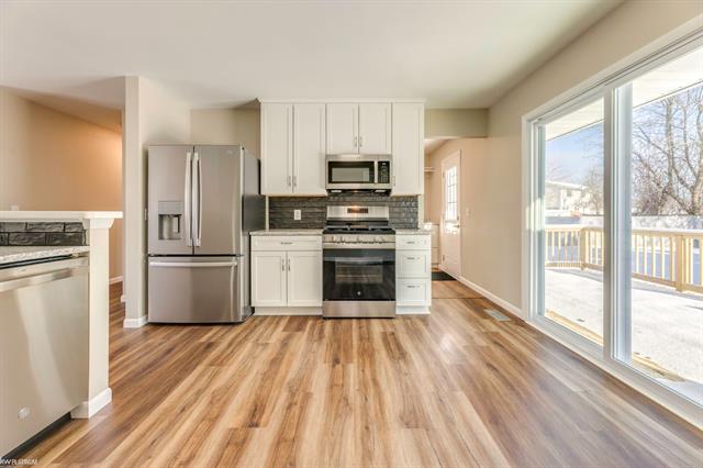 Builiding view seven for 110 Botsford, Port Huron, MI. 48060