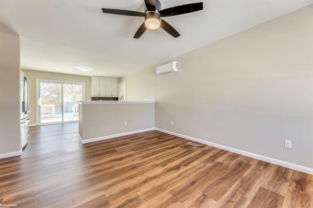 Builiding view three for 110 Botsford, Port Huron, MI. 48060