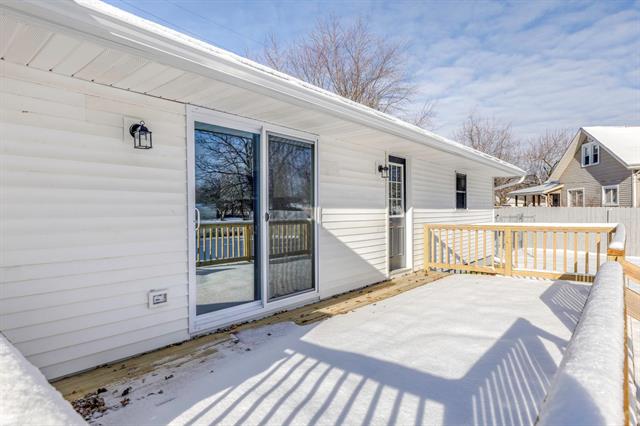 Builiding view twenty three for 110 Botsford, Port Huron, MI. 48060