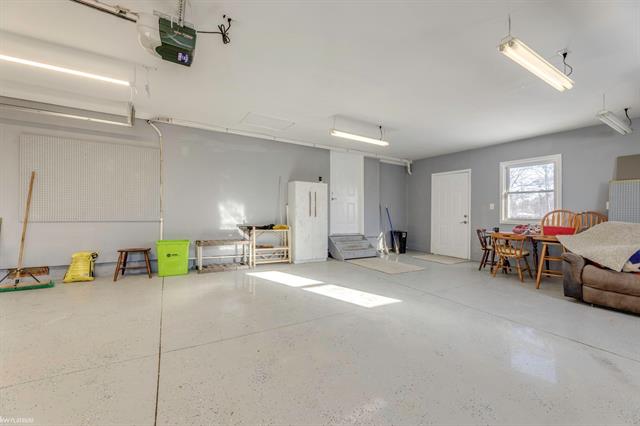 Builiding view twenty two for 110 Botsford, Port Huron, MI. 48060