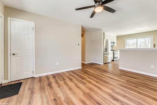 Builiding view two for 110 Botsford, Port Huron, MI. 48060