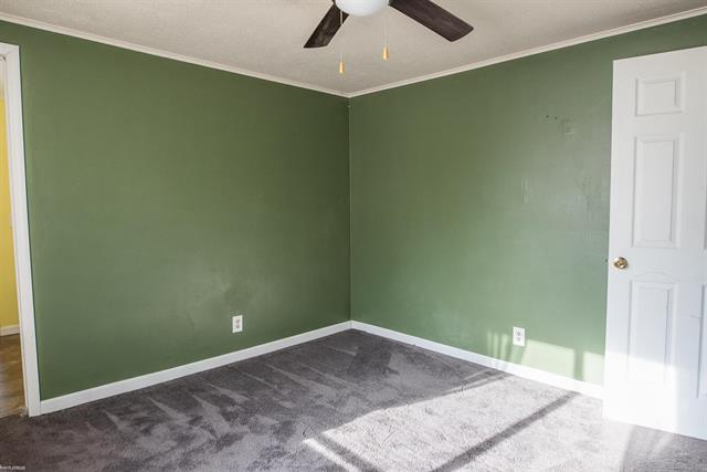 Builiding view six for 2213 Minnie, Port Huron, MI. 48060