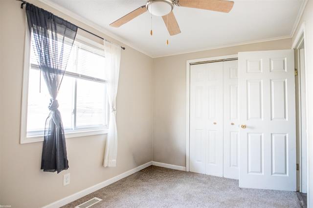 Builiding view twelve for 2213 Minnie, Port Huron, MI. 48060