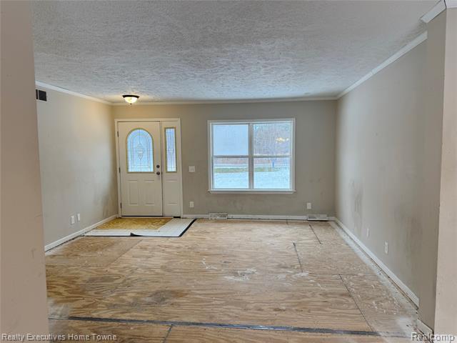 Builiding view eleven for 2045 Yeager, Port Huron, MI. 48060