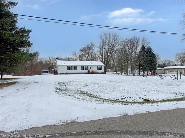 front view for 2045 Yeager St, Port Huron, Mi. 48060