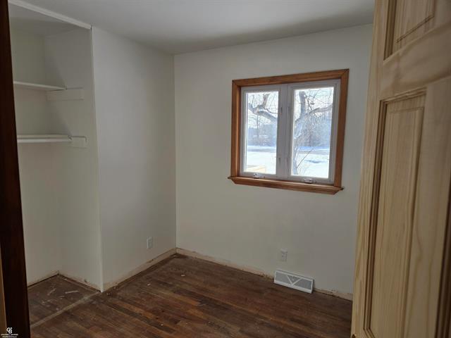 Builiding view fourteen for 10676 Brandon, Emmett, MI. 48022