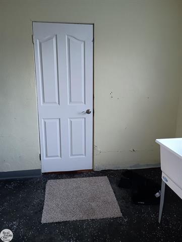 Builiding view forty two for 6928 Lapeer, North Street, MI. 48049