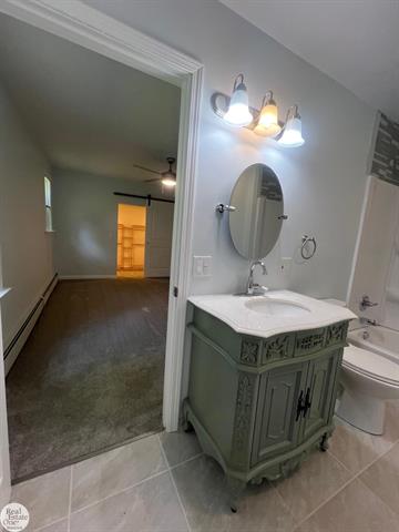 Builiding view twenty five for 6928 Lapeer, North Street, MI. 48049