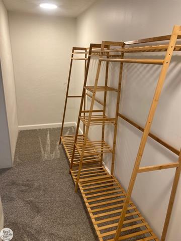 Builiding view twenty nine for 6928 Lapeer, North Street, MI. 48049